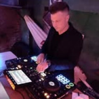 DJMAKU
